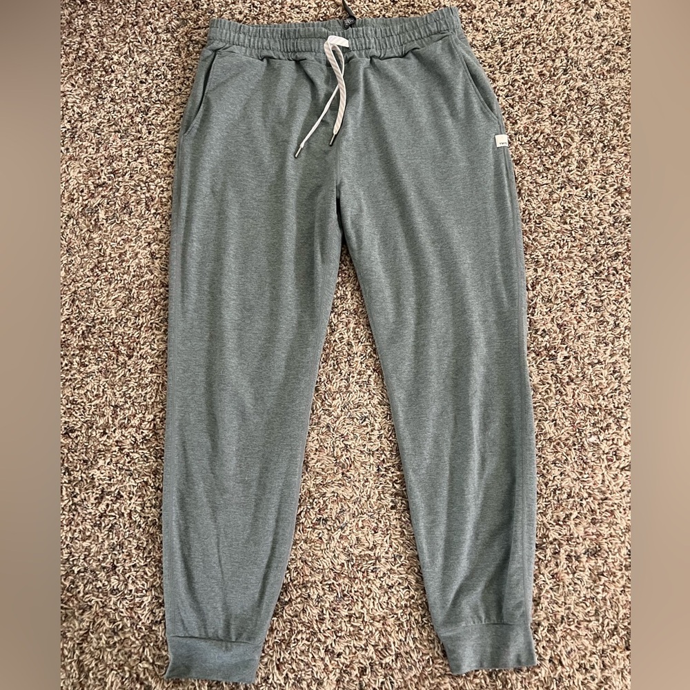 Vuori Performance Jogger